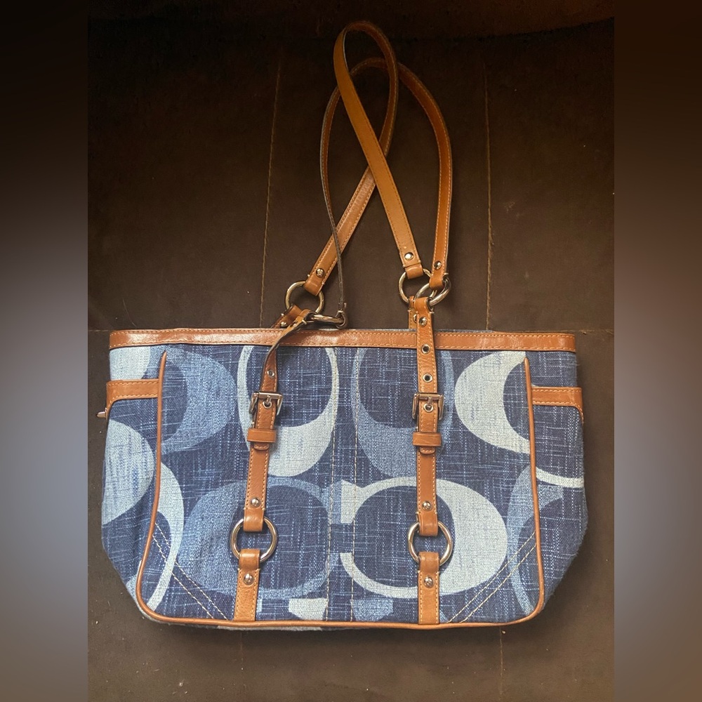 Coach Signature Gallery Tote Bag in Denim